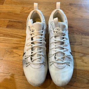 White Men's Size M 12.0 (W 13.0) Adult Nike Huarache 9 Elite Low Low Top (Used)