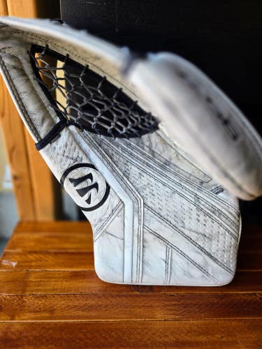 Warrior Ritual G6 E+ Catch Glove Senior – Game Ready, Great Closure