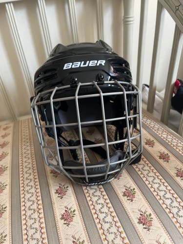 Medium Bauer IMS 5.0 Helmet (New)