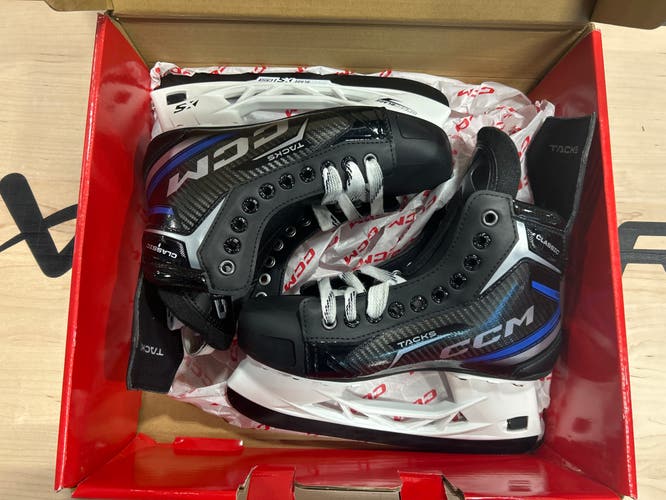 CCM Tacks Classic Hockey Skates Intermediate (New)