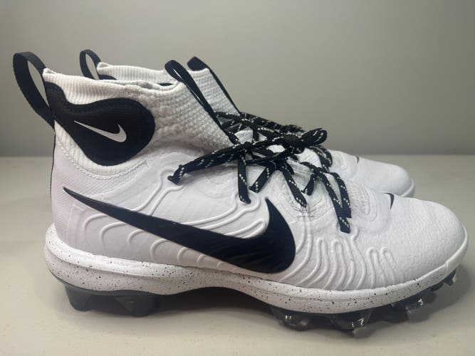 Size 11 Men’s Nike Alpha Huarache NXT MCS White Black Baseball Cleats
