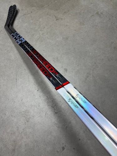 2 PACK 95 Flex P28 Senior CCM JetSpeed FT6 Pro Right Hand Hockey Stick Pro Stock (New)