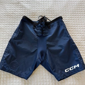 CCM 25 and Bauer One.8 Ice Pants / Girlde Shell Bundle in Navy and Black