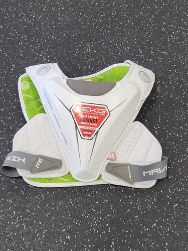 Used Maverik EKG Lacrosse Shoulder Pads White MD 11849-S000038361