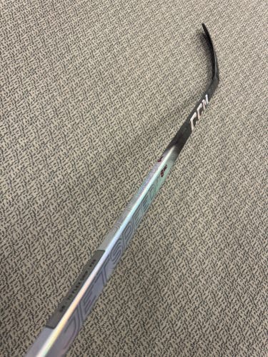 Senior CCM JetSpeed FT8 Pro Right Handed Hockey Stick P29 70 Flex (New)