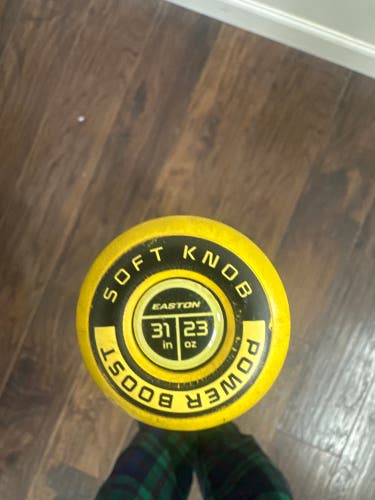 2025 Easton Hype Fire Composite USABat Certified Bat (-8) 23 oz 31" (Used)