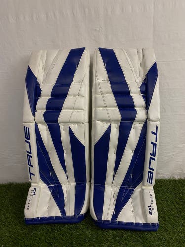 True Catalyst 7X3 Goalie Leg Pads | Intermediate Size : 30" (Used)