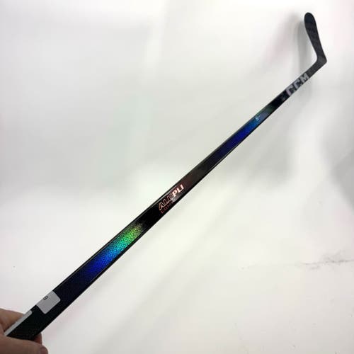 New Left Black CCM Jetspeed FT8 Pro | 80 Flex P28 Curve Grip | Demek | BH399