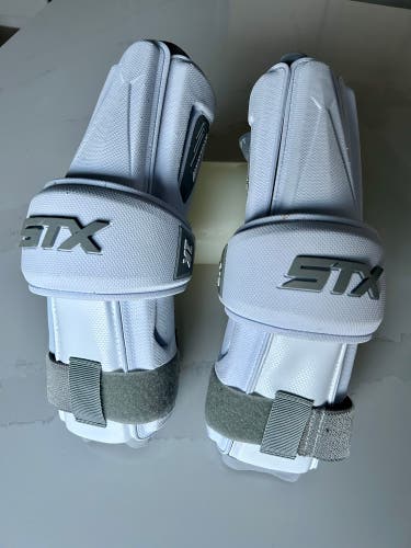 Large Adult STX Stallion 1k Arm Pads (Used)