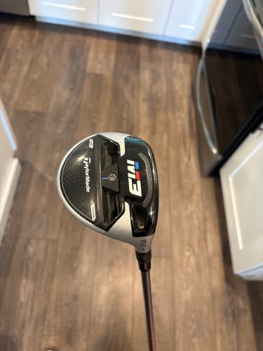 Men's 2018 TaylorMade M3 Right Handed Fairway Wood Regular Flex 3 Wood (Used)