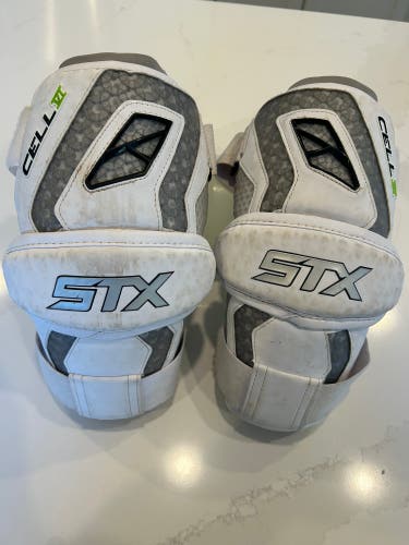 Large Adult STX Cell VI Arm Pads (Used)
