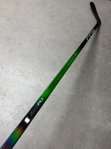 100 Flex P29 Senior CCM FT8 Pro Left Hand Hockey Stick Pro Stock (New)