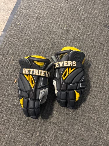 Maverik Max Lacrosse Gloves (Used)