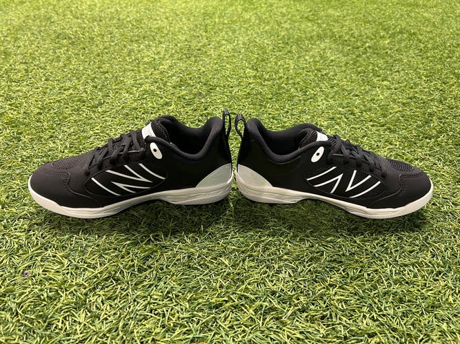 New Balance Fresh Foam 3000v7 Rubber Molded Cleats Size 2.5 (New)