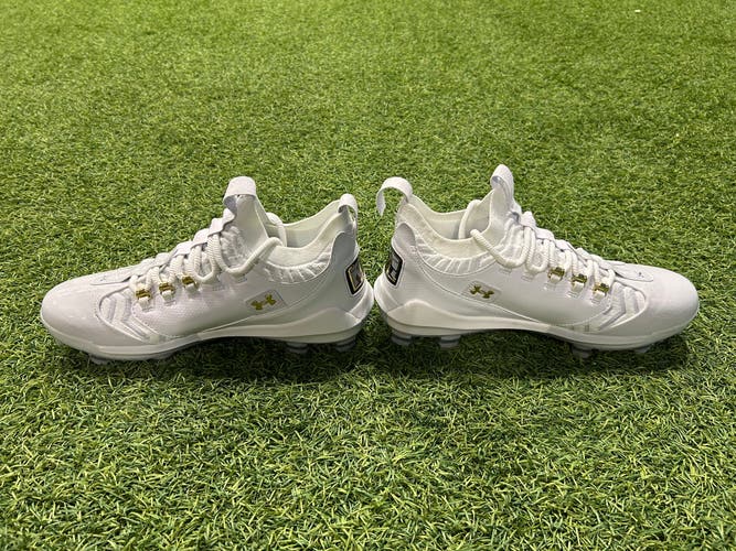 Under Armour Harper 9 Pro TPU Baseball Cleats Size 12 White/Metallic Gold (New)