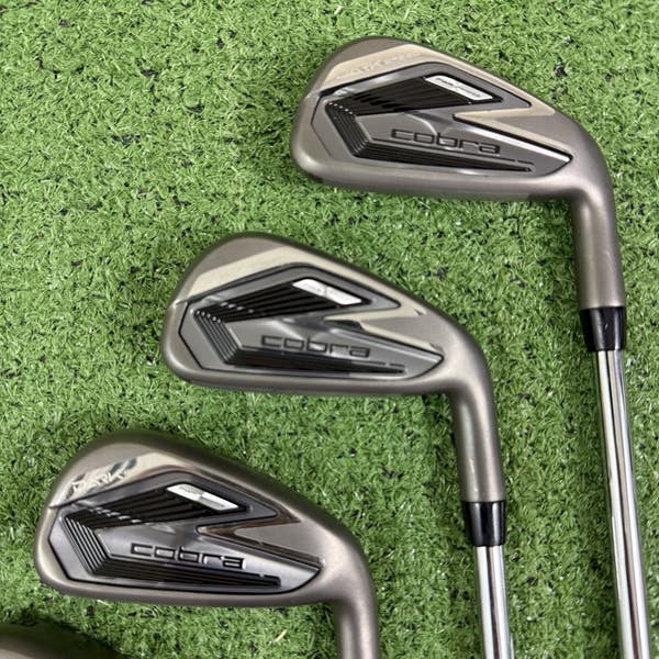 Cobra DARKSPEED Combo 5-PW, GW Set de fer rigide en acier pour gaucher