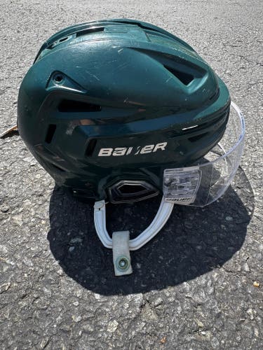 Medium Bauer Re-Akt 150 Helmet (Used)