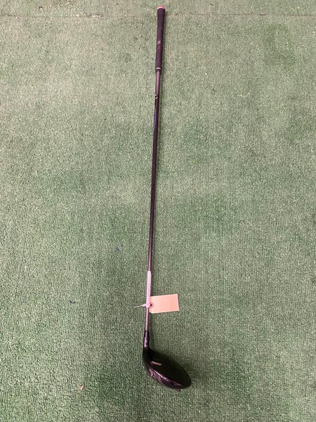 Titleist 917 D2 Driver Right Handed | Stiff Flex 12 Loft