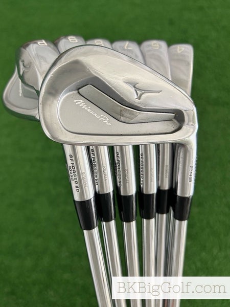 Mizuno Pro 243 Forged Iron Set 4-P / Dynamic Gold X100 Extra Stiff