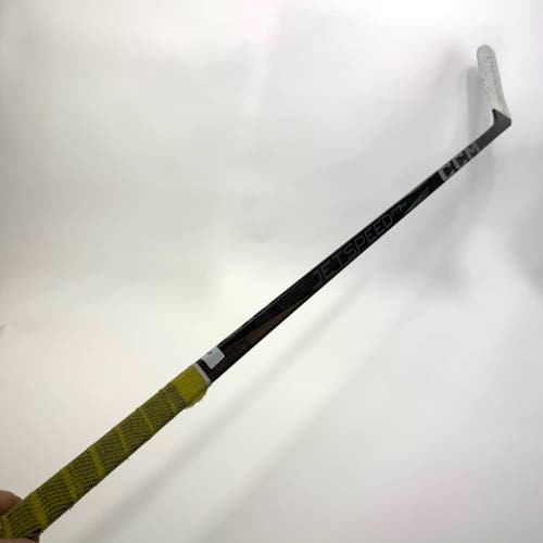 Used Left Black CCM Jetspeed FT7 Pro | 80 Flex P90TM Curve Grip | BH420