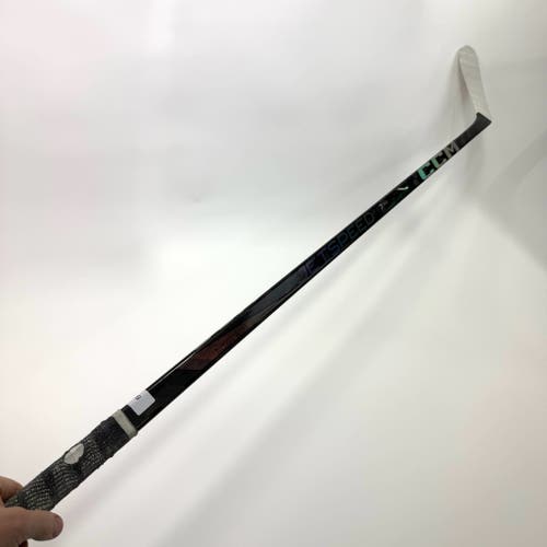 Used Left Black CCM Jetspeed FT7 Pro | 80 Flex P28 Curve Grip | BH422