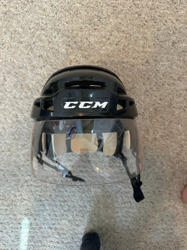 Large CCM Vector V08 Helmet (Used)