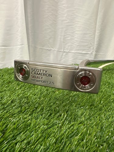 2016 Men's Titleist Scotty Cameron Select Newport 2.5 Blade Putter Right Handed 34" (New)