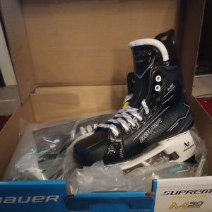 Black/Gray Bauer Supreme M50 Pro Hockey Skates size 6.5 (New) intermediate no blades fit 2