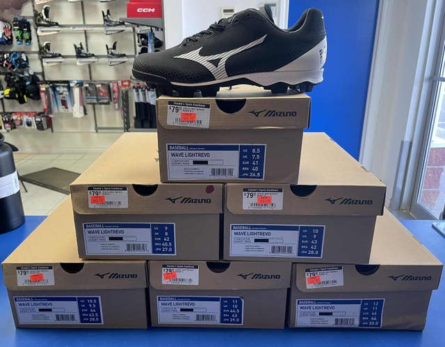 NEW! Mizuno Wave LightRevo Senior Rubber Baseball Cleats