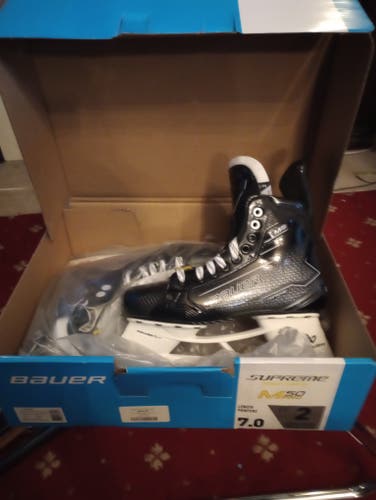 Black/Gray Bauer Supreme M50 Pro Hockey Skates size  7 senior fit2 (New) no blades