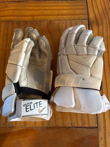 Nike Vapor Elite Lacrosse Gloves (Used)
