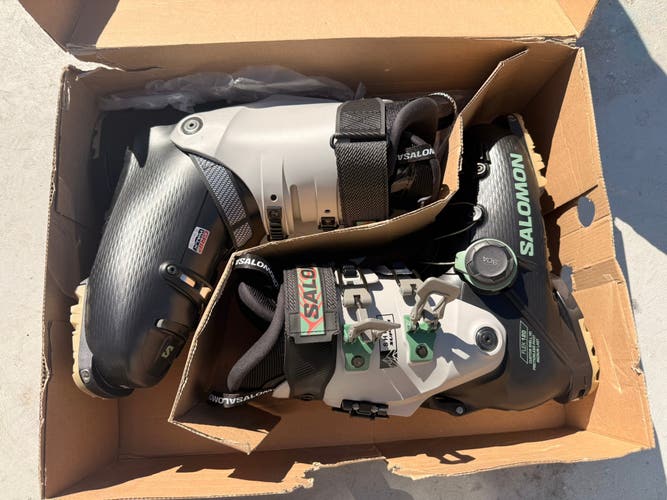 Mondo 27 & 27.5 Men's Salomon Alpine Touring Ski Boots Stiff Flex (New)