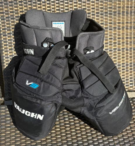 Junior Medium/Large Vaughn Velocity Jr Hockey Goalie Pants (Used)