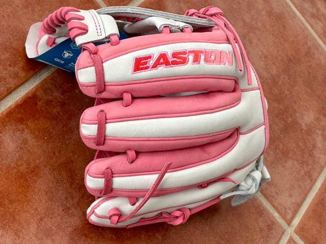 2025 Easton Professional Collection RH Infield Softball Glove 11.75" (New)