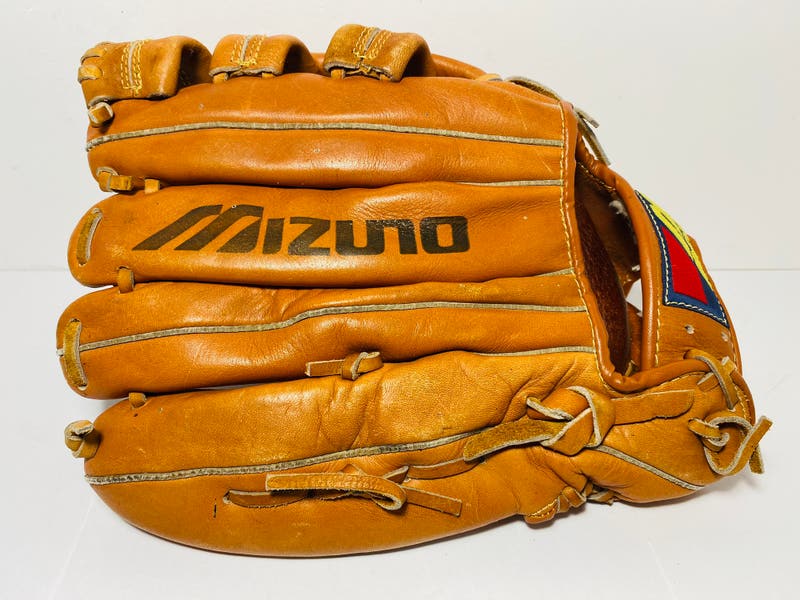 Vintage Mizuno MM5075 Baseball Glove Professional Model North