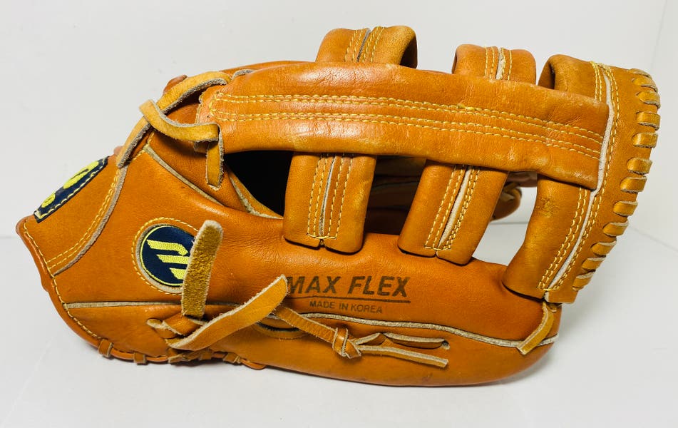 Vintage Mizuno MM5075 Baseball Glove Professional Model North