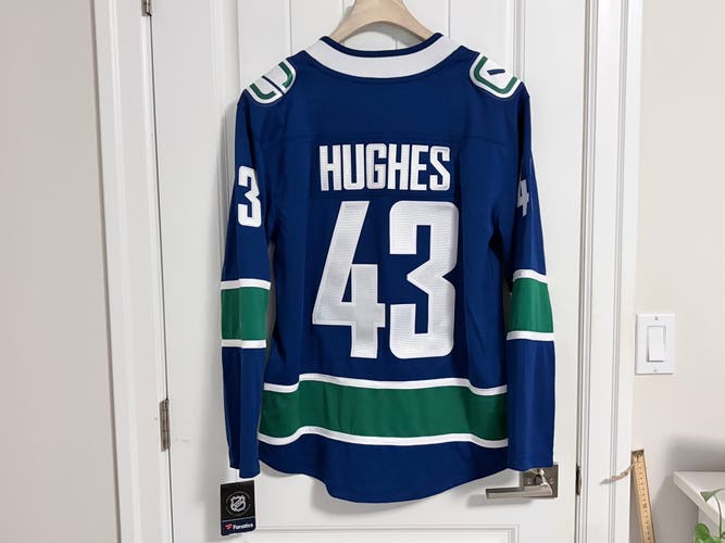 BNWT Authentic Fanatics Vancouver Canucks Quinn Hughes Blue Orca Jersey Size Small