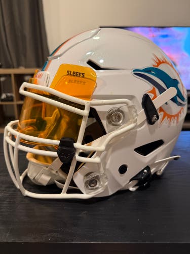 Miami Dolphins Adult Extra Large Riddell SpeedFlex Helmet (Used)