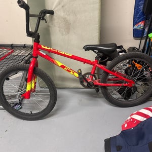 GT U Grade Sport Road Bike (Used)