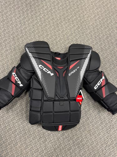 XL CCM Extreme Flex Shield 7.9 Goalie Chest Protector (New) Senior