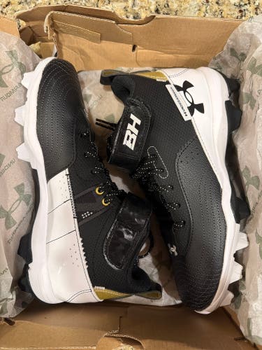 Black Men's Size M 7.0 (W 8.0) Adult Under Armour Bryce harper High Top Molded Cleats (New)