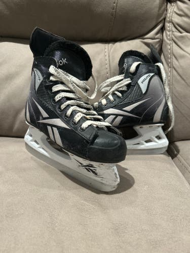 Reebok FitLite Hockey Skates Regular Width Size 3 (Used)
