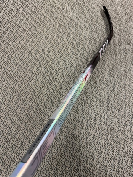 Senior CCM JetSpeed FT8 Pro Right Handed Hockey Stick P28 65 Flex (New)