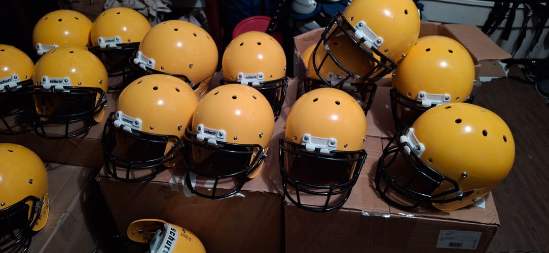 1 bundle of Schutt 2017/18 origin Air XP Pro Helmets