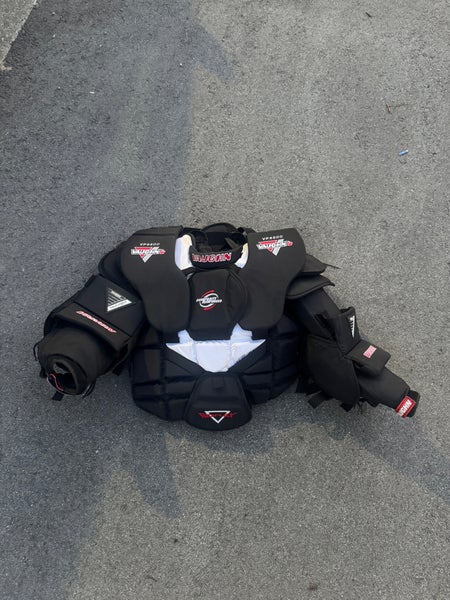 Vaughn Vision VP 5500 Senior Medium Chest Protector
