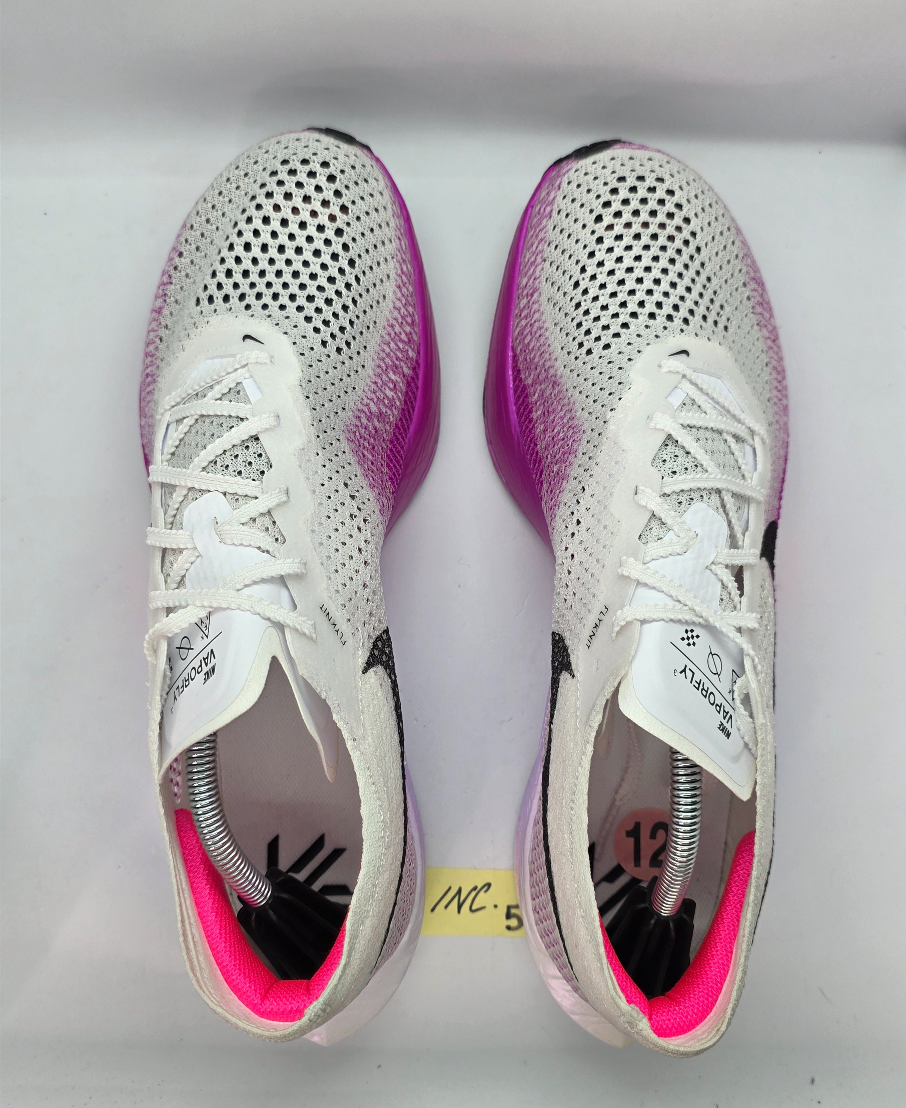 Nike ZoomX Invincible Run 3 White Deep Royal 
Fierce Pink Size: 8 Nike Running Shoe Invincible 3 - White/Deep Royal Blue/Pink  main image 4