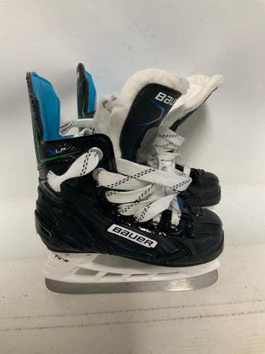 Used Bauer XLP Youth Hockey Skate Youth 08.0 11823-S000038032
