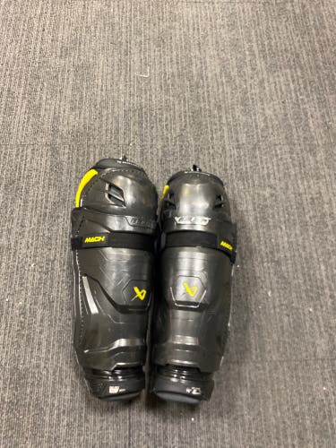Intermediate Bauer Supreme Mach 14" Shin Pads (Used)