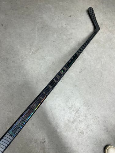 90 Flex P29 Senior CCM RibCor Trigger 6 Pro Left Hand Hockey Stick Pro Stock NHL (New)