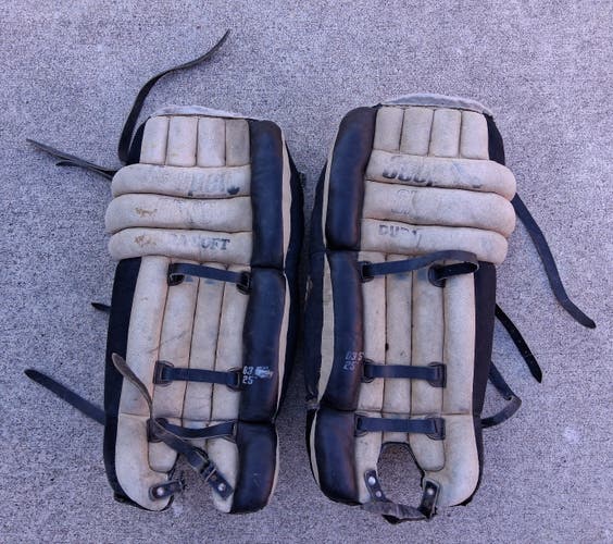 25" Cooper GP65 Goalie Leg Pads (Used)